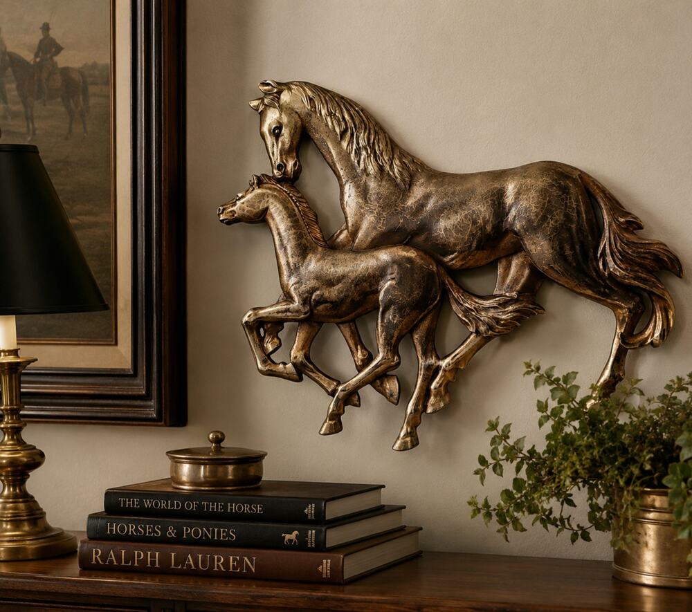 Vintage Syroco Wall Hanging Horse Plaque Equestrian MCM Sculpture 18 x 11 USA